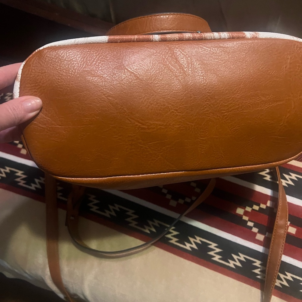 Brown and White Cowhide Studded Shoulder Bag with Turquoise Accents - Picture 5 of 8